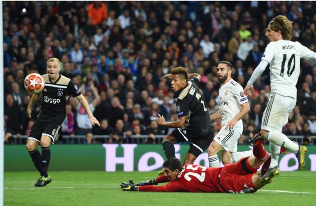 拥有三巨头 拥有三巨头